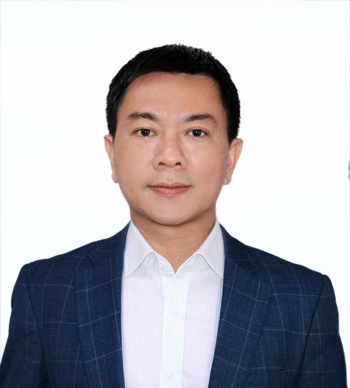 Sĩ Danh Quốc Hưng